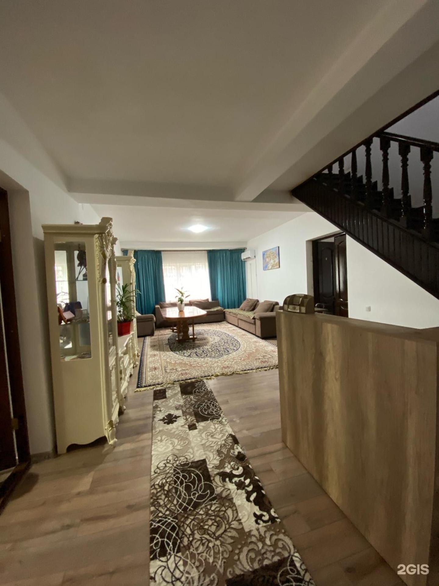 Amanat Guest House Bishkek Esterno foto